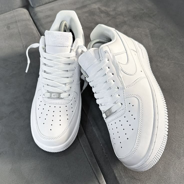 Air force withe colour shoes